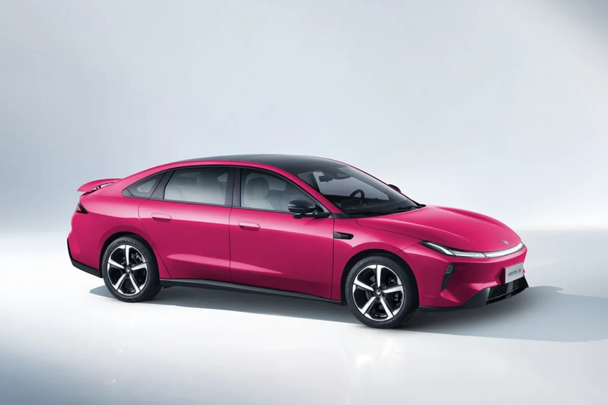 Arcfox S3: Large Electric Sedan from BAIC from $10,100 — photo 2