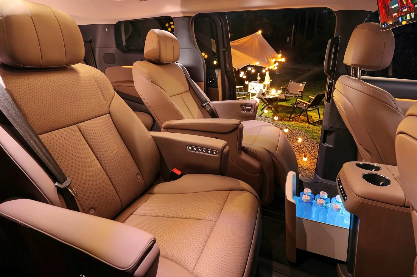 Arcfox Wendao V9: BAIC's Premium EREV MPV — photo 8