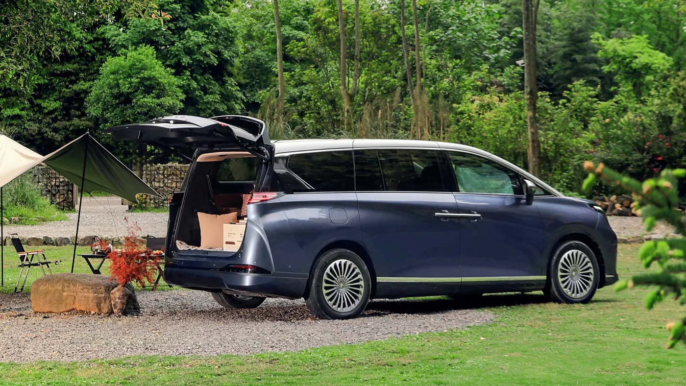 Arcfox Wendao V9: BAIC's Premium EREV MPV — photo 11