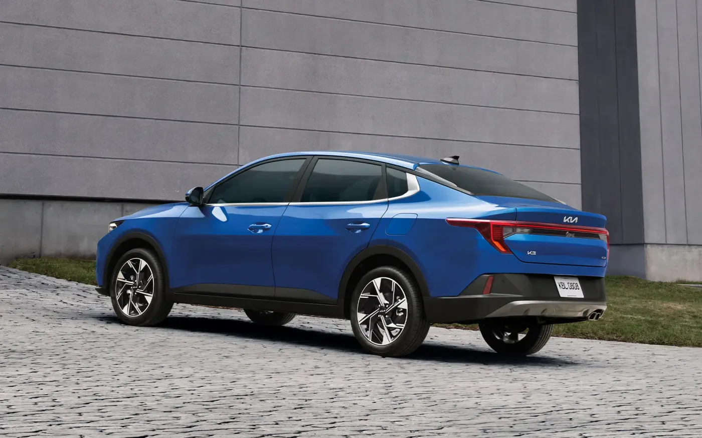 kia K3 — photo 8