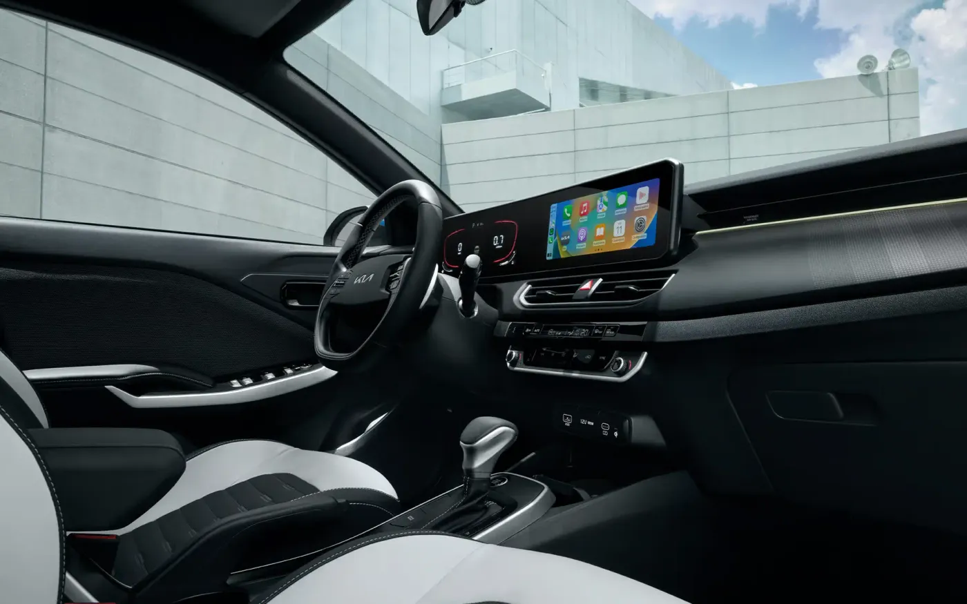 kia K3 — photo 10