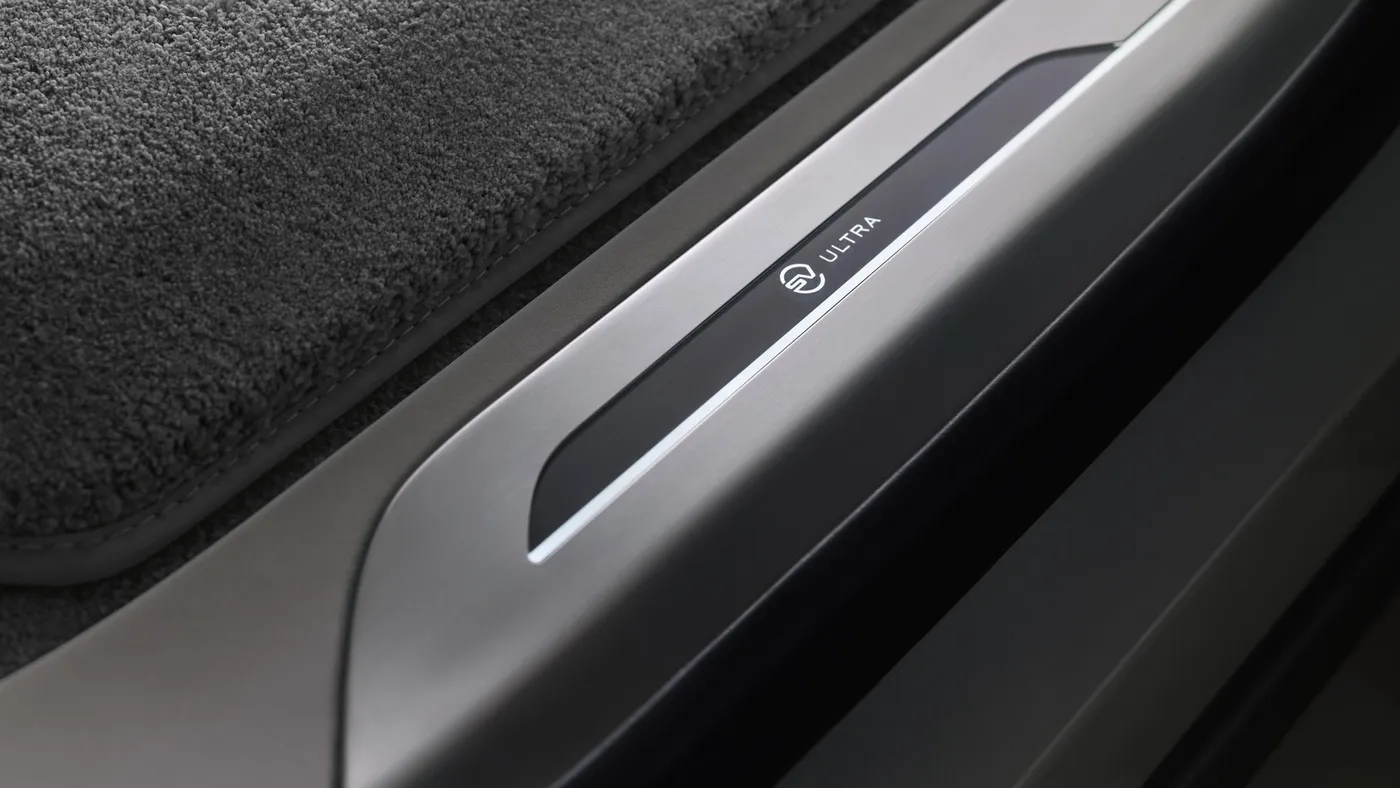land-rover Range Rover SV Ultra — photo 9