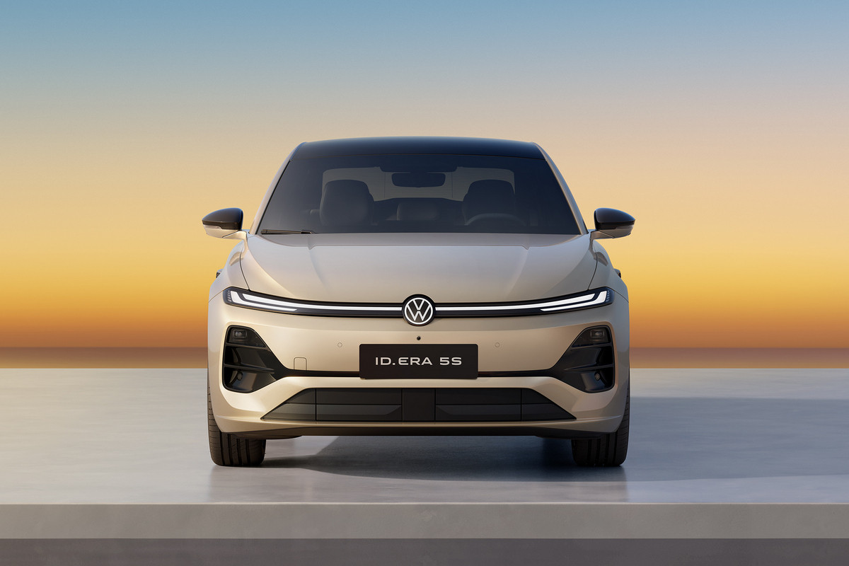 Volkswagen ID.Era 5S: PHEV Sedan for China with 160 km Electric Range